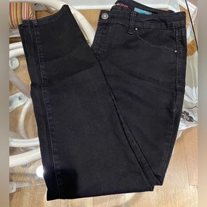Style & Co. Skinny Leg Black Stretch Jeans Size 12